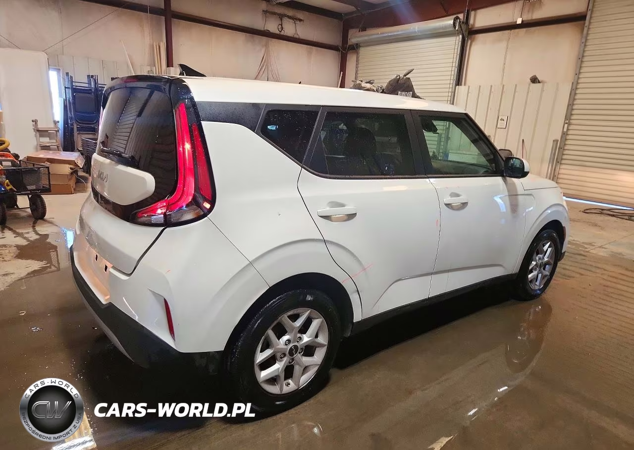 2025 Kia Soul Lx VIN:KNDJ23AU7S7939965 - 3