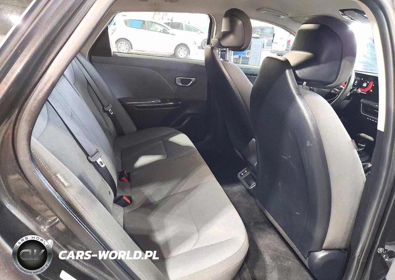 2025 Kia K4 Lxs VIN:3KPFT4DE2SE086694 - 10