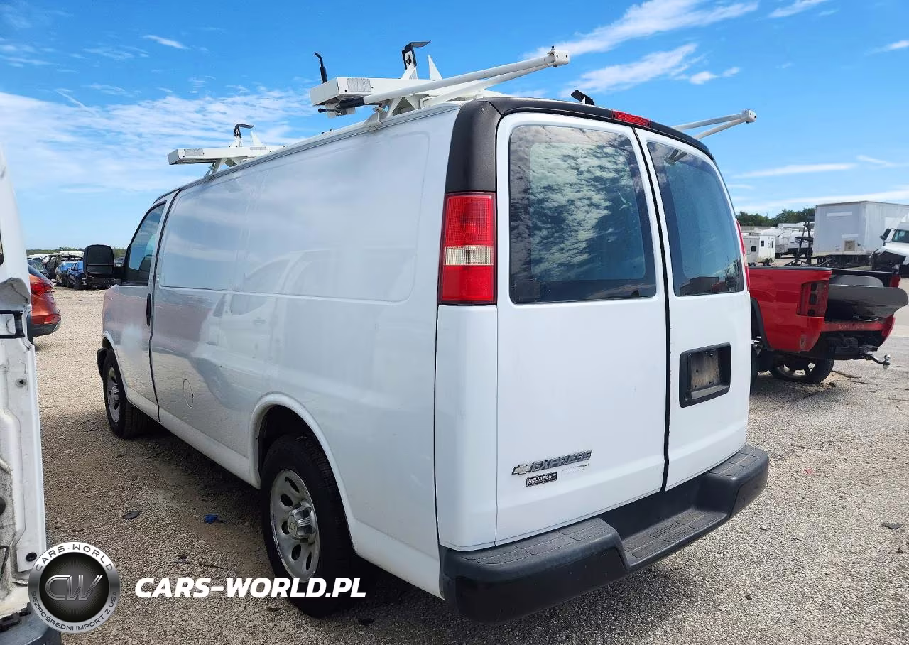 2013 Chevrolet Express G1500 VIN:1GCSGAFXXD1116966 - 2