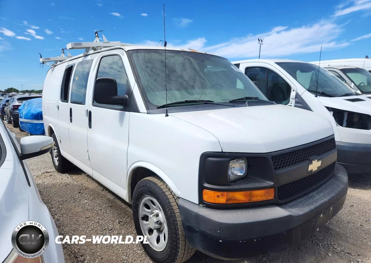 2013 Chevrolet Express G1500 VIN:1GCSGAFXXD1116966 - 4