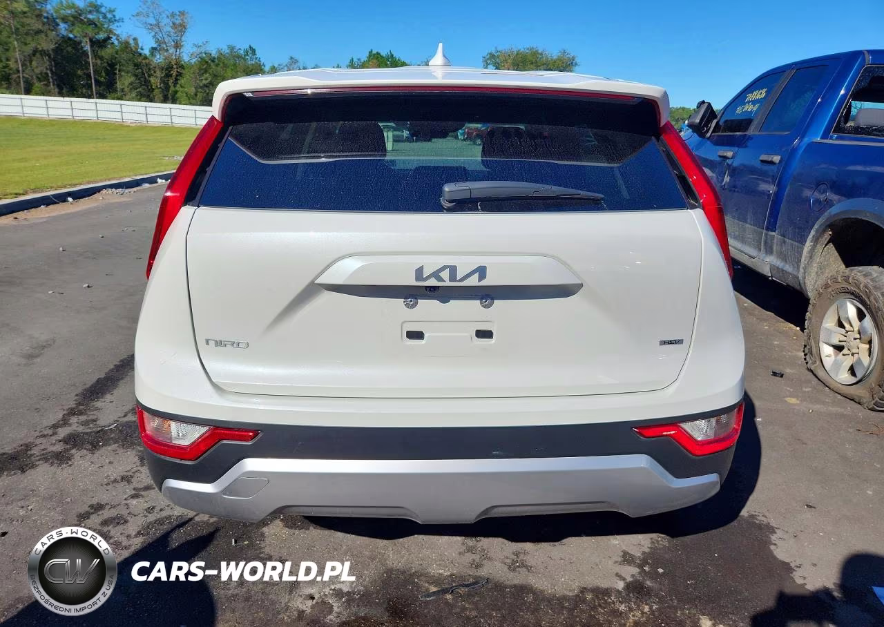 2026 Kia Niro Lx VIN:KNDCP3LE5T5340625 - 6