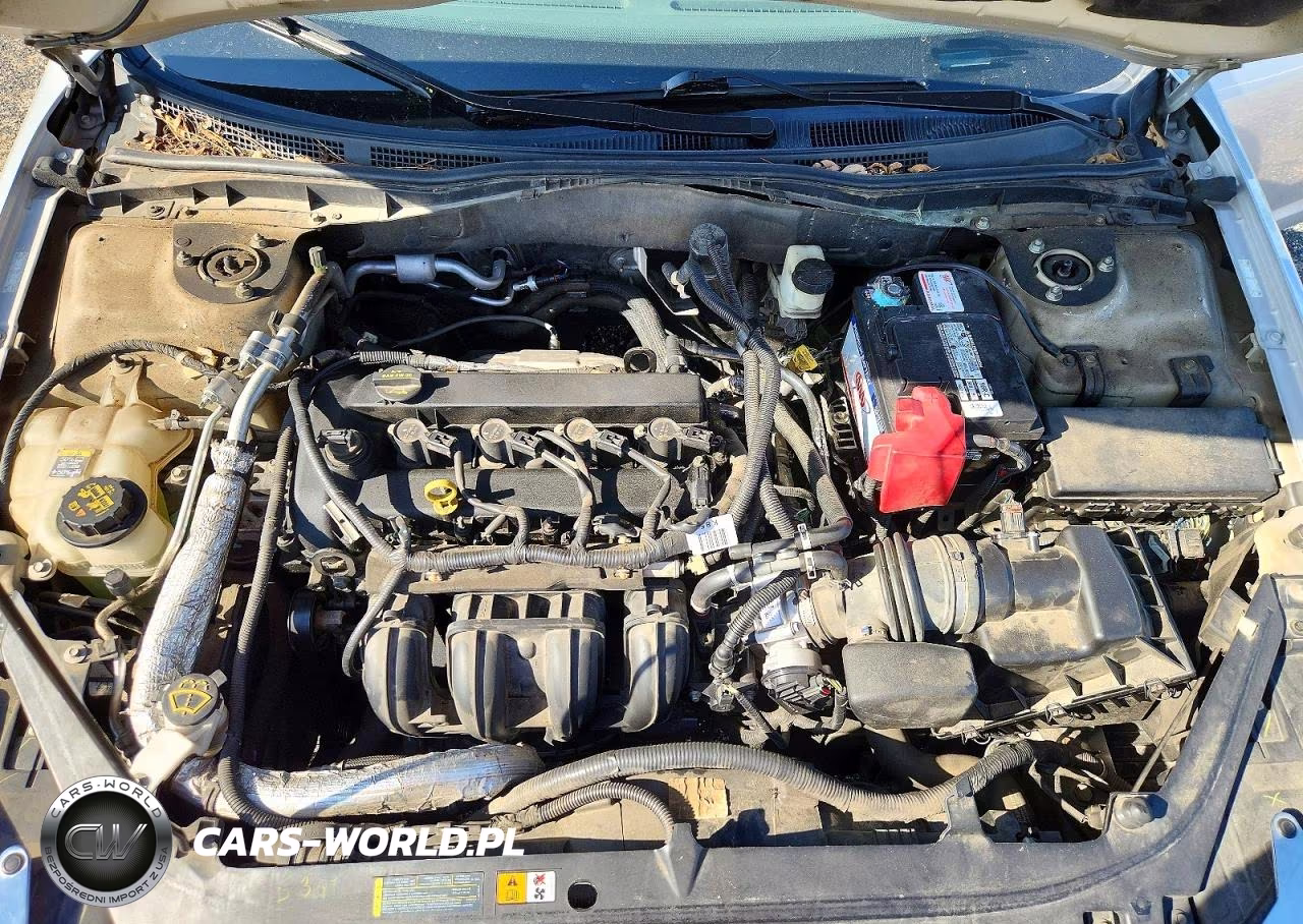 2010 Ford Fusion S VIN:3FAHP0GA8AR431058 - 11