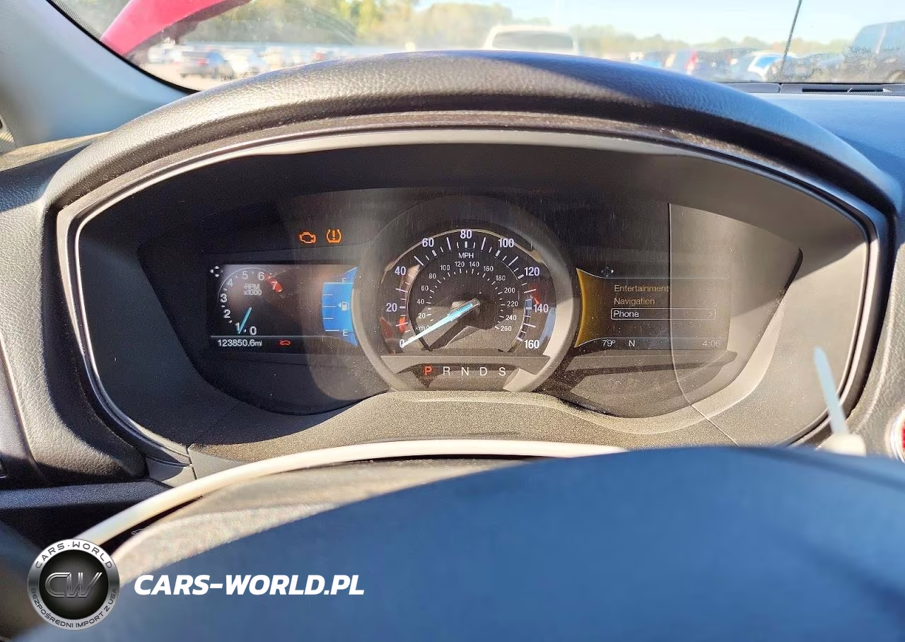2018 Ford Fusion Se VIN:3FA6P0HD8JR240000 - 9