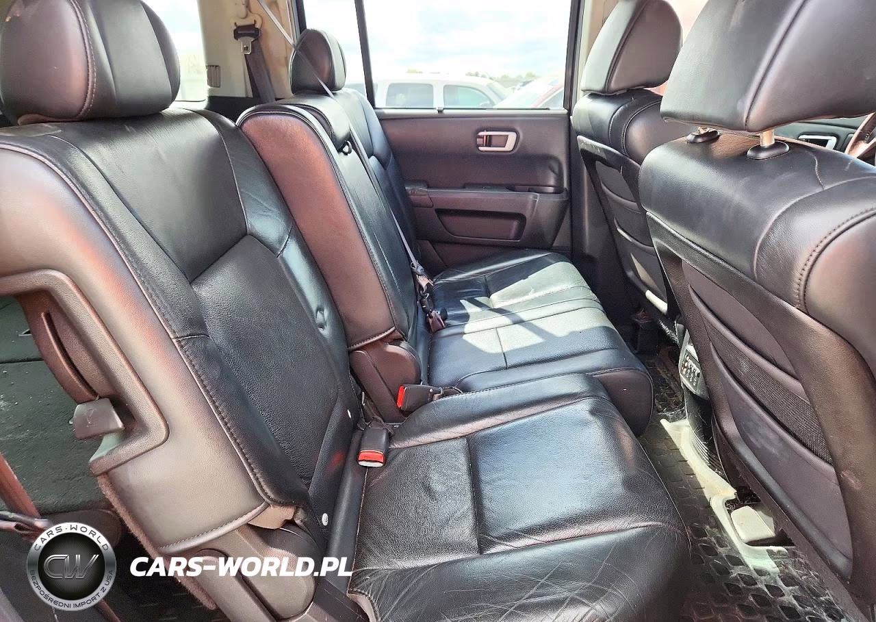 2011 Honda Pilot Touring VIN:5FNYF3H91BB013365 - 11