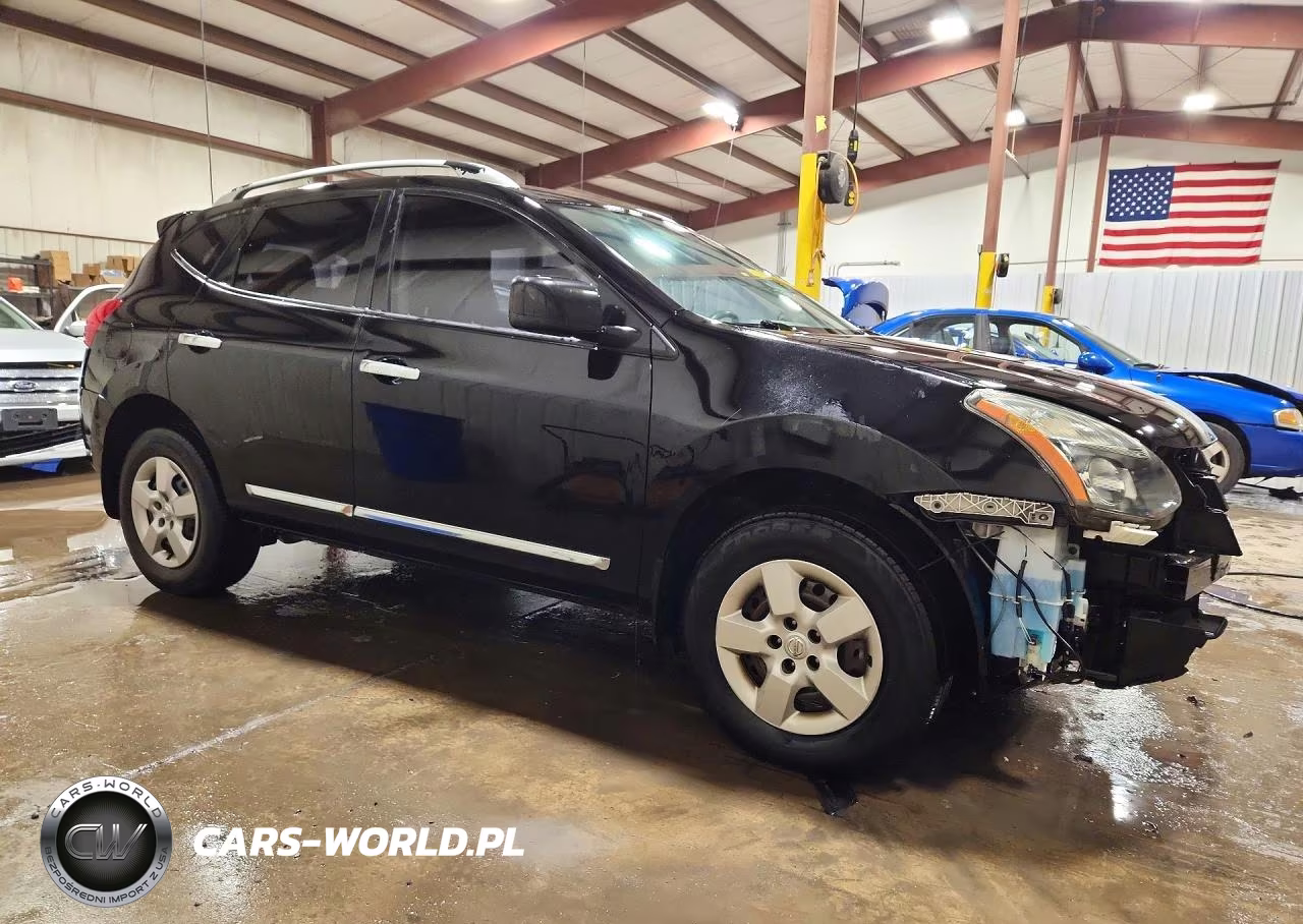 2014 Nissan Rogue Select S VIN:JN8AS5MVXEW707939 - 4
