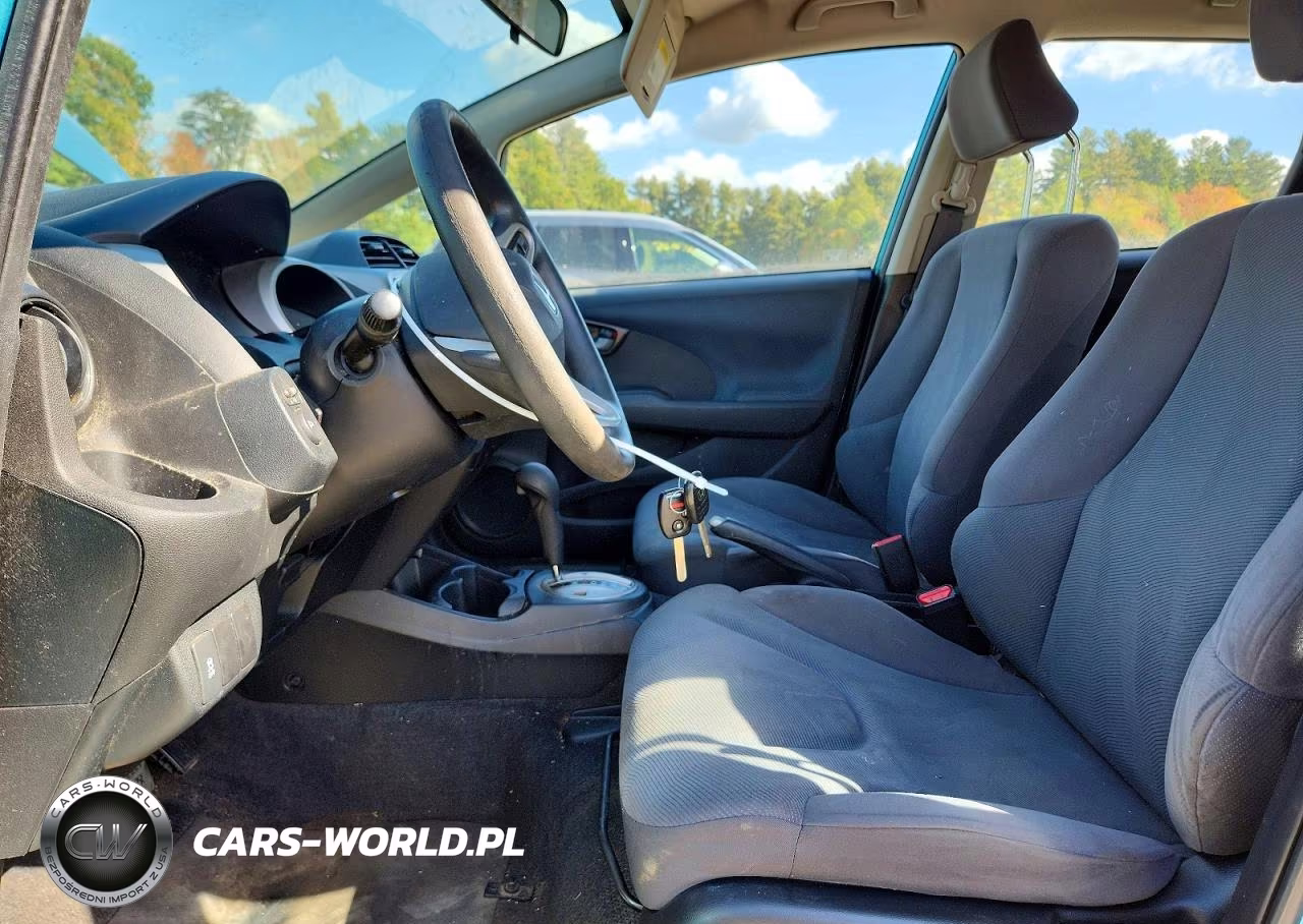 2013 Honda Fit VIN:JHMGE8H35DC048321 - 7