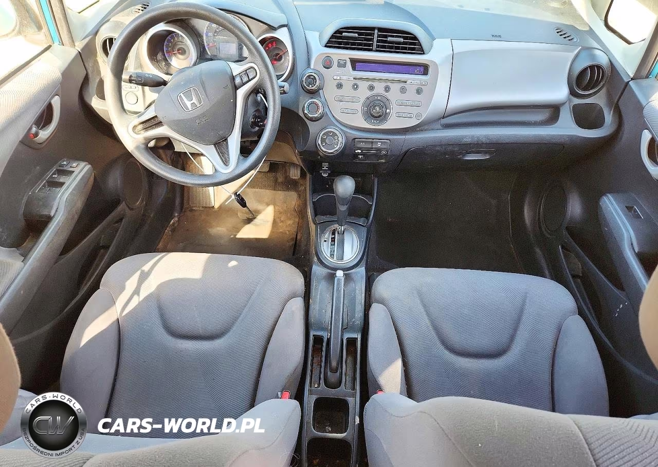 2013 Honda Fit VIN:JHMGE8H35DC048321 - 8
