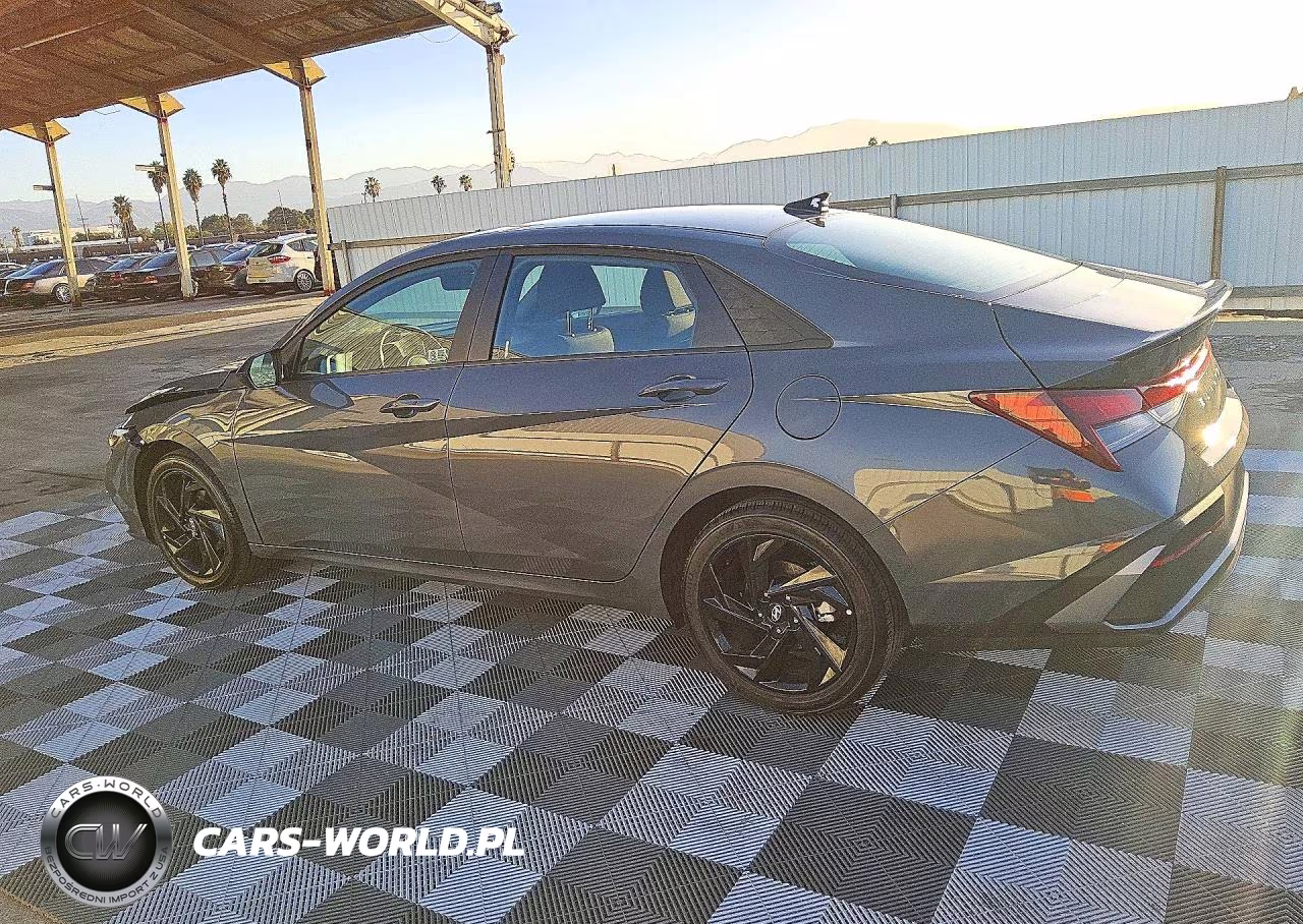 2026 Hyundai Elantra Sel Sport VIN:KMHLM4DGXTU225597 - 2