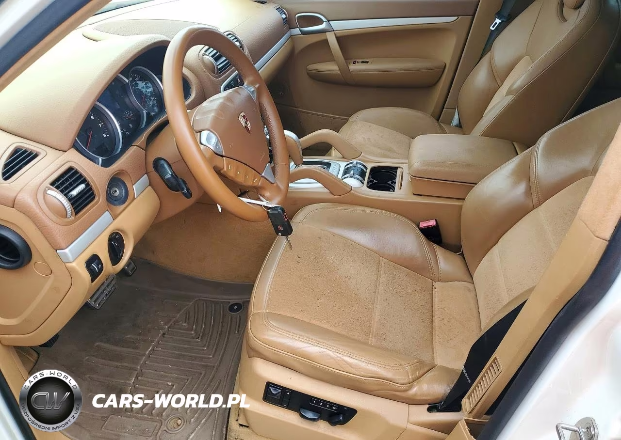 2010 Porsche Cayenne Gts VIN:WP1AD2APXALA60527 - 7