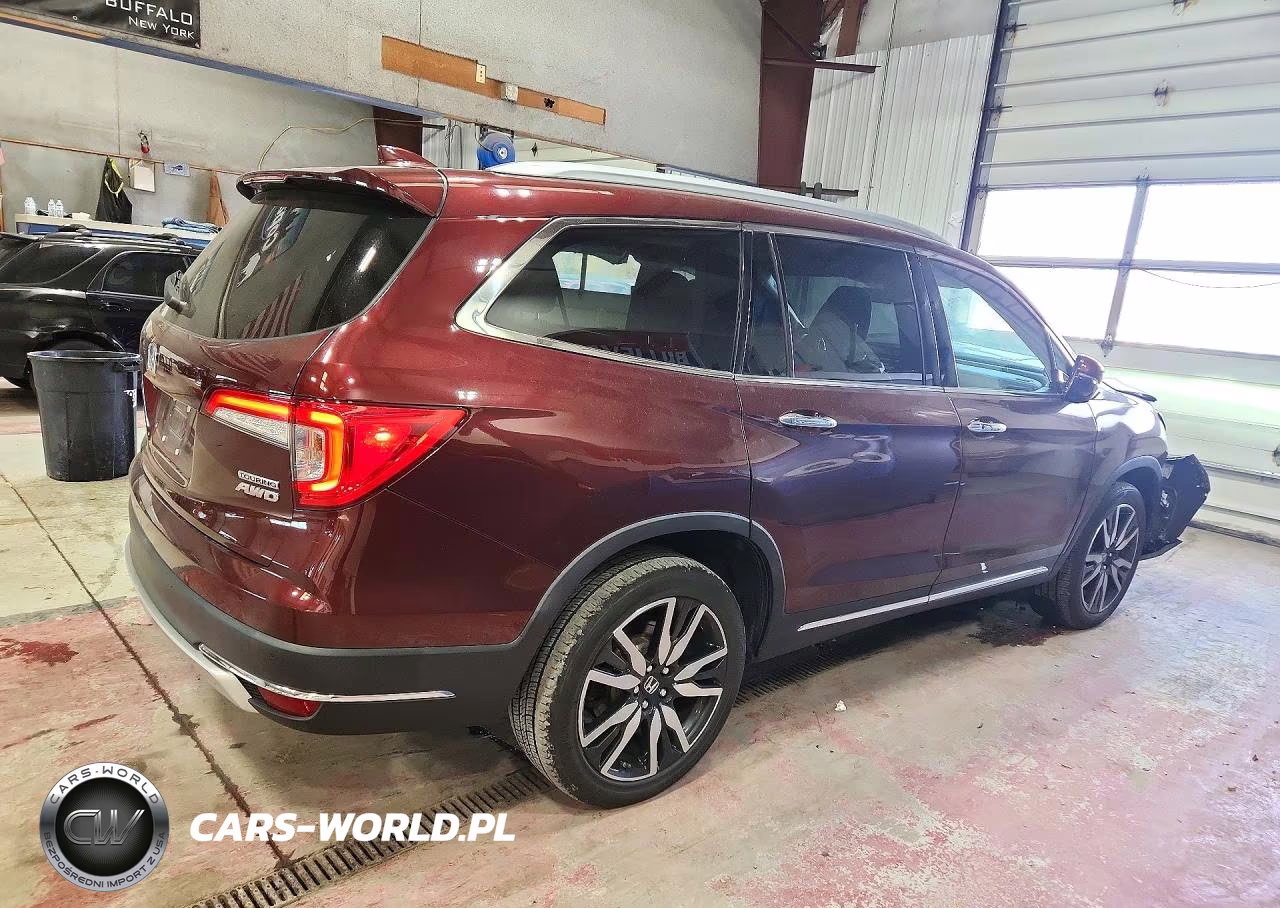 2022 Honda Pilot Touring VIN:5FNYF6H91NB000153 - 3