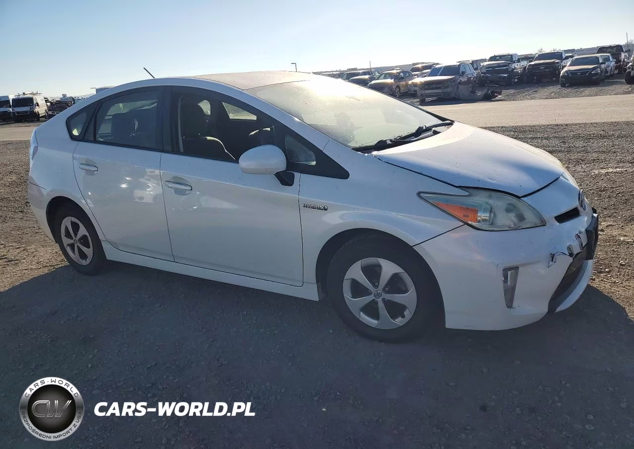 2012 Toyota Prius Three VIN:JTDKN3DU7C5511723 - 4