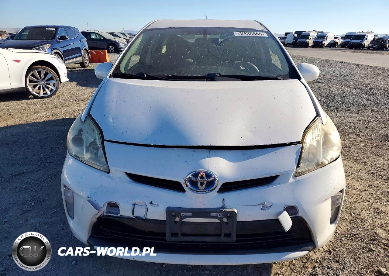 2012 Toyota Prius Three VIN:JTDKN3DU7C5511723 - 5