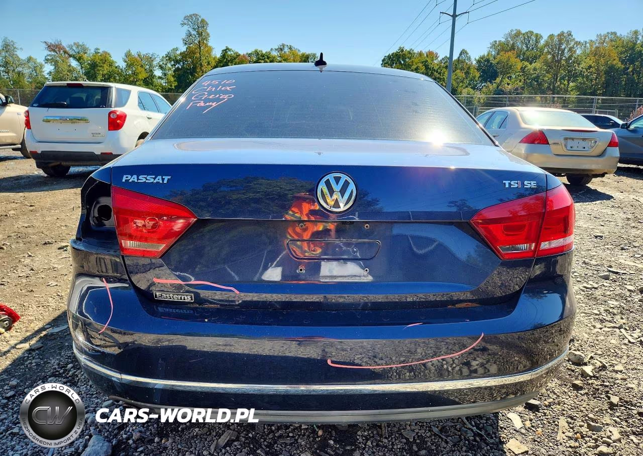 2015 Volkswagen Passat Se VIN:1VWBT7A33FC026923 - 6