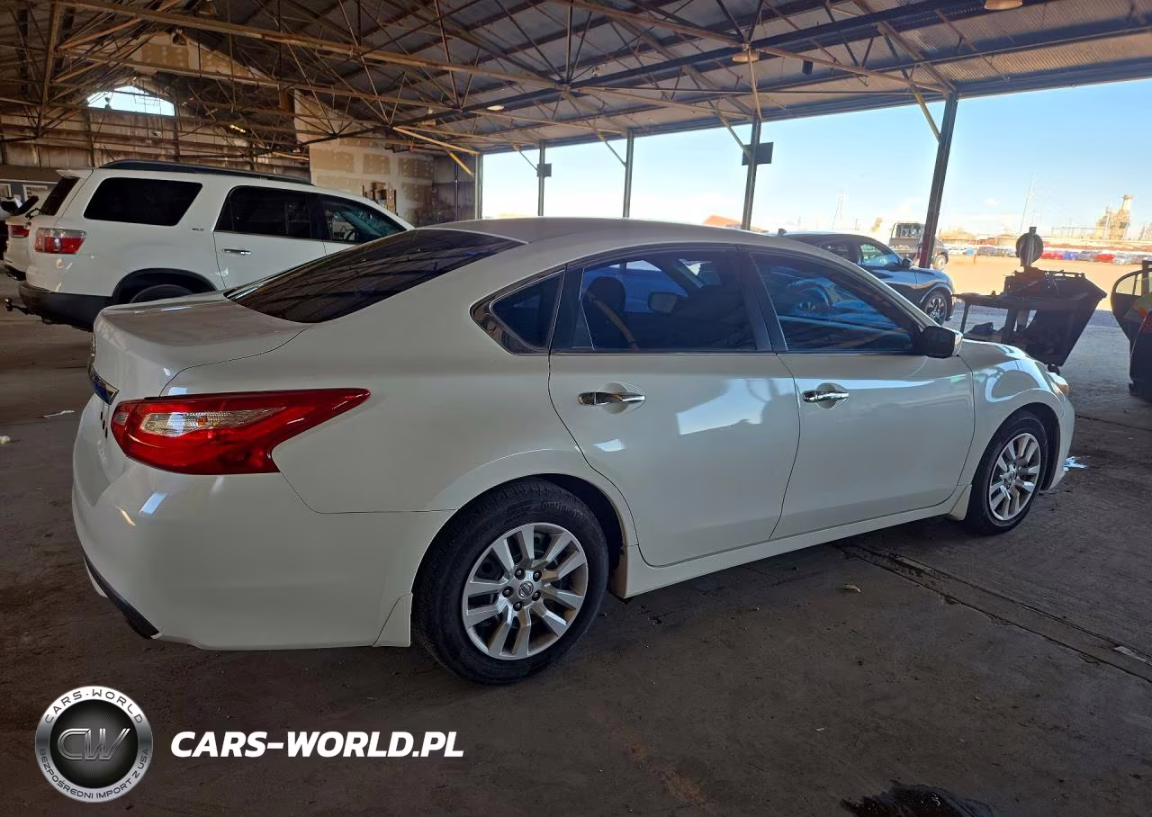 2017 Nissan Altima 2.5 S VIN:1N4AL3AP0HN312669 - 3