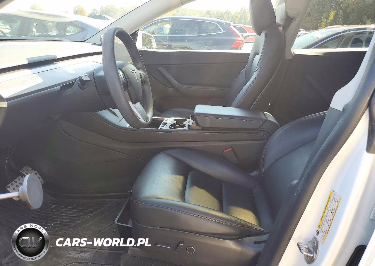 2021 Tesla Model Y VIN:5YJYGDEEXMF140560 - 7
