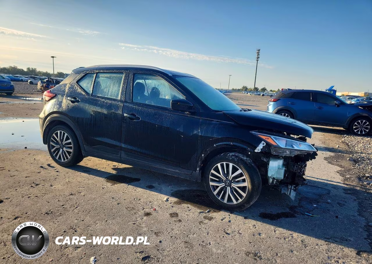 2023 Nissan Kicks Sv VIN:3N1CP5CV7PL568744 - 4