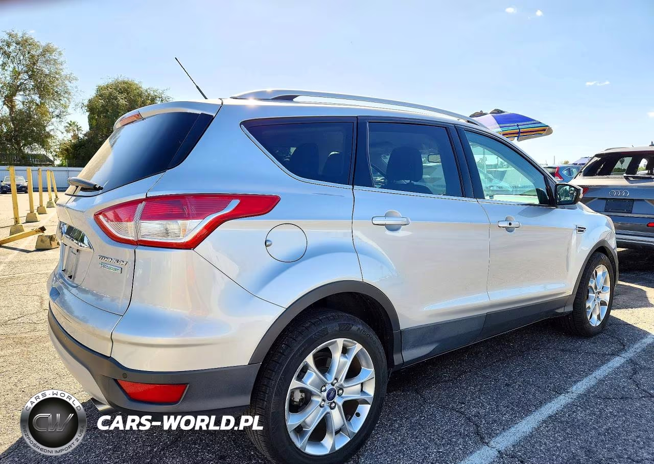 2015 Ford Escape Titanium VIN:1FMCU0J9XFUA25631 - 3