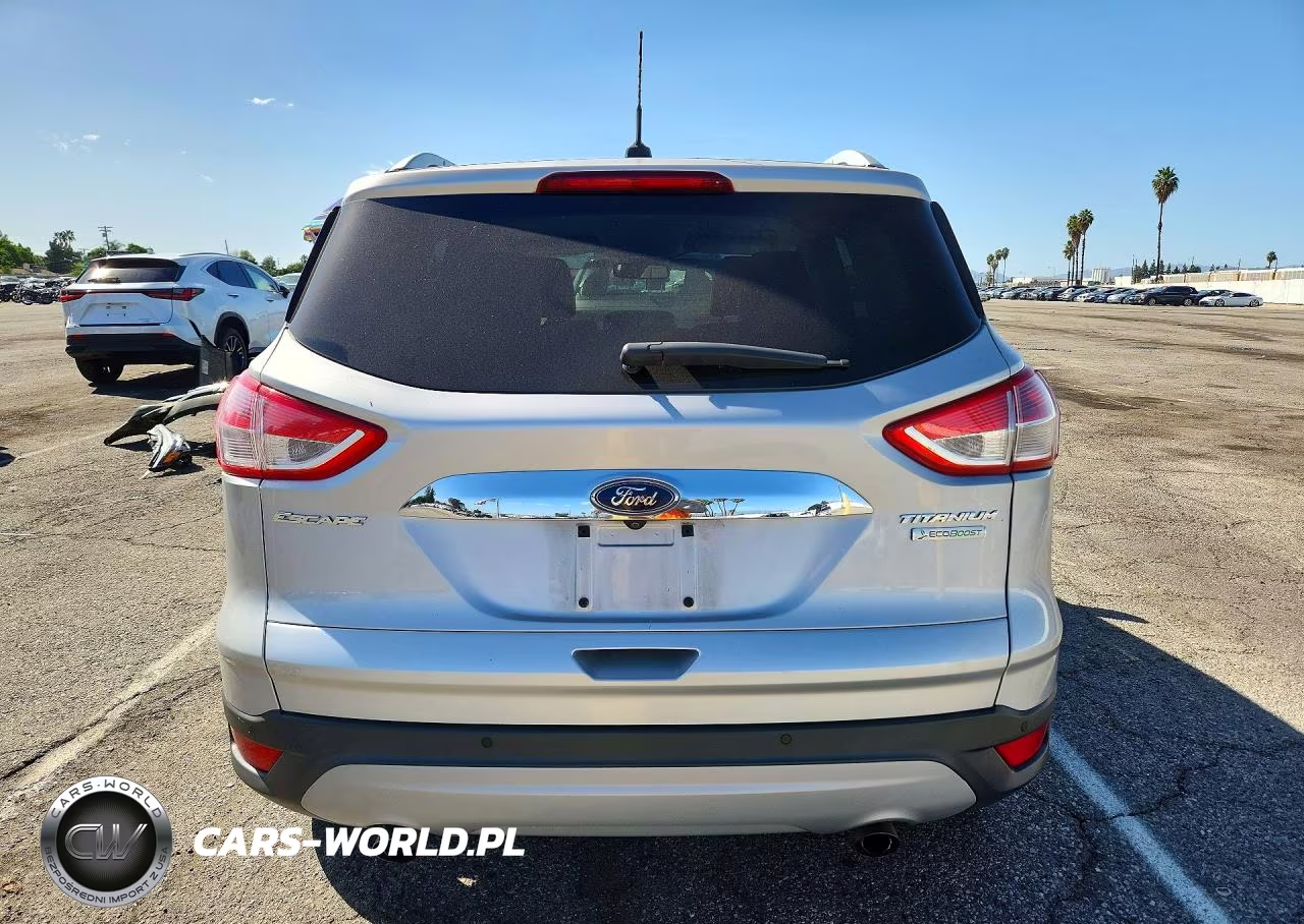 2015 Ford Escape Titanium VIN:1FMCU0J9XFUA25631 - 6