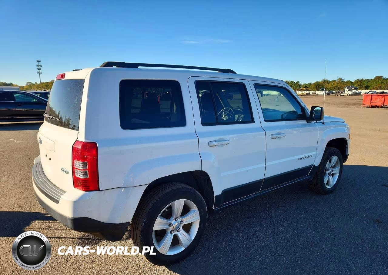 2012 Jeep Patriot Latitude VIN:1C4NJRFB0CD600191 - 3