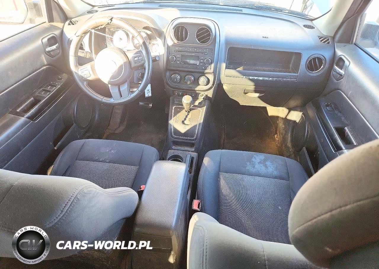 2012 Jeep Patriot Latitude VIN:1C4NJRFB0CD600191 - 8