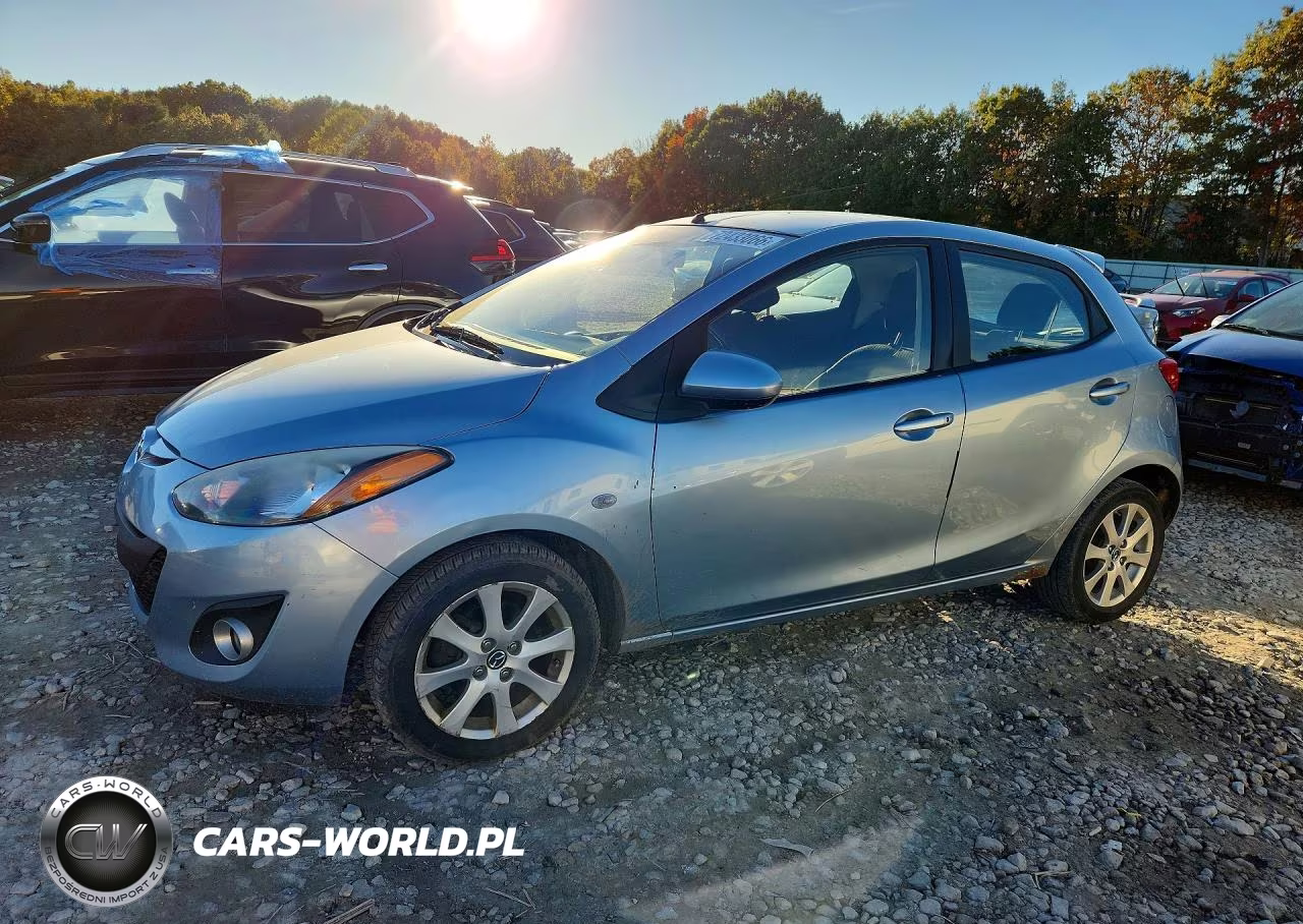 2013 Mazda Mazda2 VIN:JM1DE1LY4D0158065 - 1