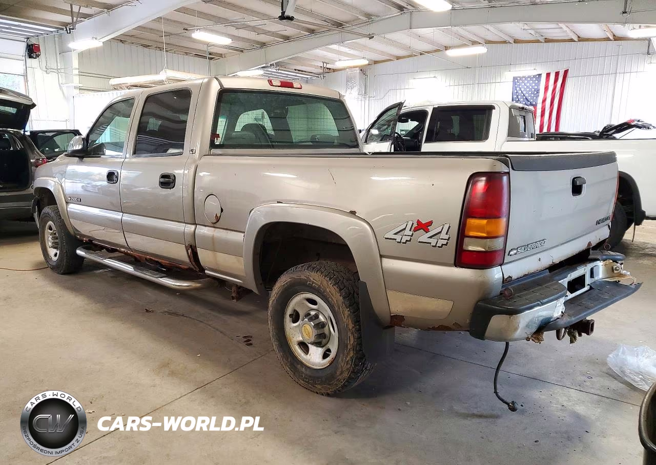 2001 Chevrolet Silverado K2500 Heavy Duty VIN:1GCHK23U31F142087 - 2