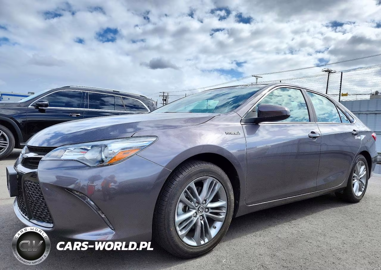 2015 Toyota Camry Hybrid Se