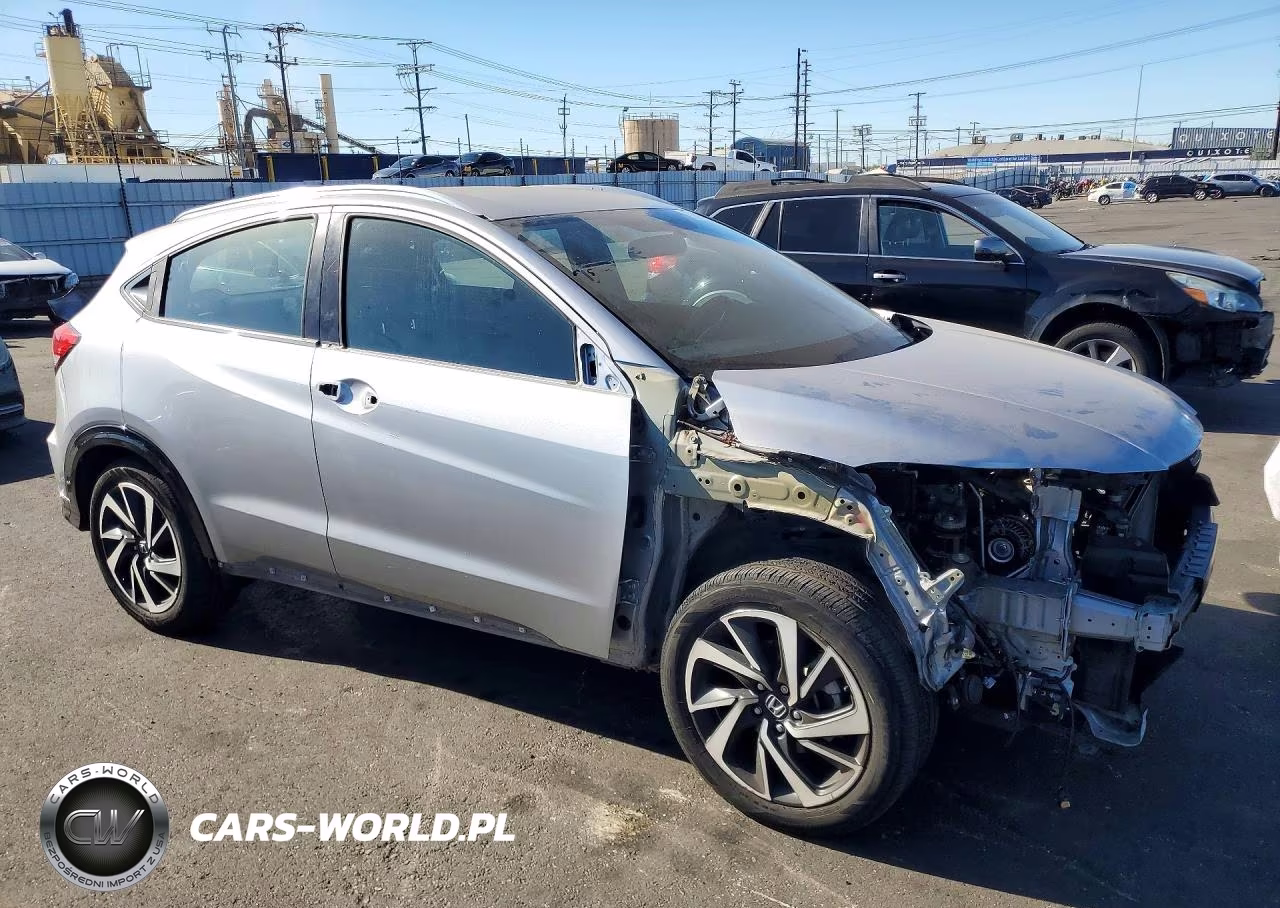 2020 Honda Hr-V Sport VIN:3CZRU5H17LM710370 - 4