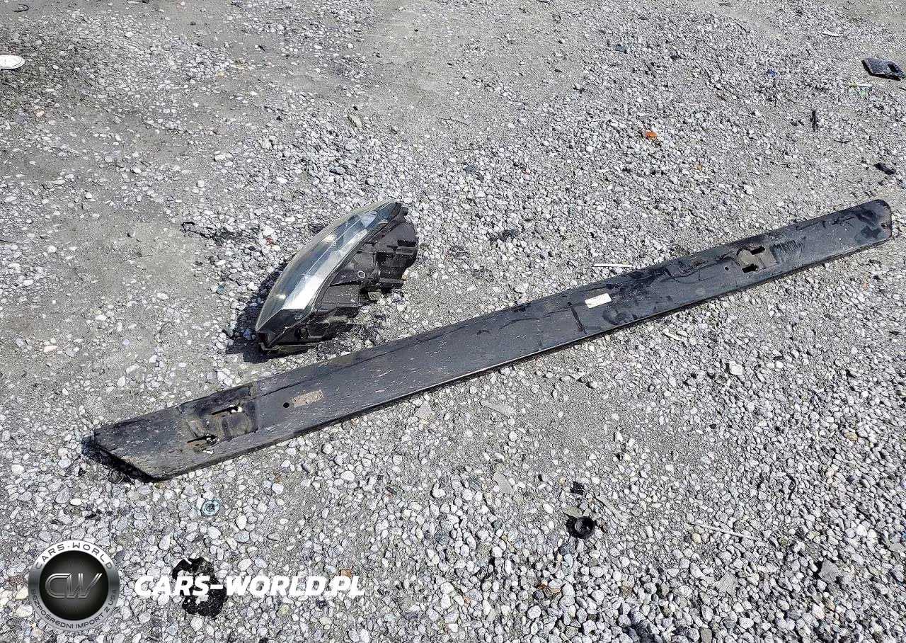 2022 Ford F150 Lightning Pro VIN:1FT6W1EV2NWG03300 - 12