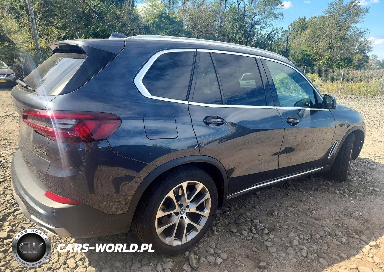 2022 BMW X5 xDrive40I VIN:5UXCR6C02N9L88271 - 3