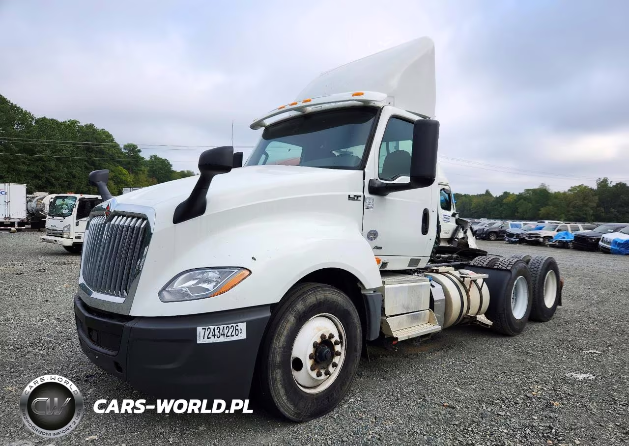 2019 International Lt625 Semi Truck