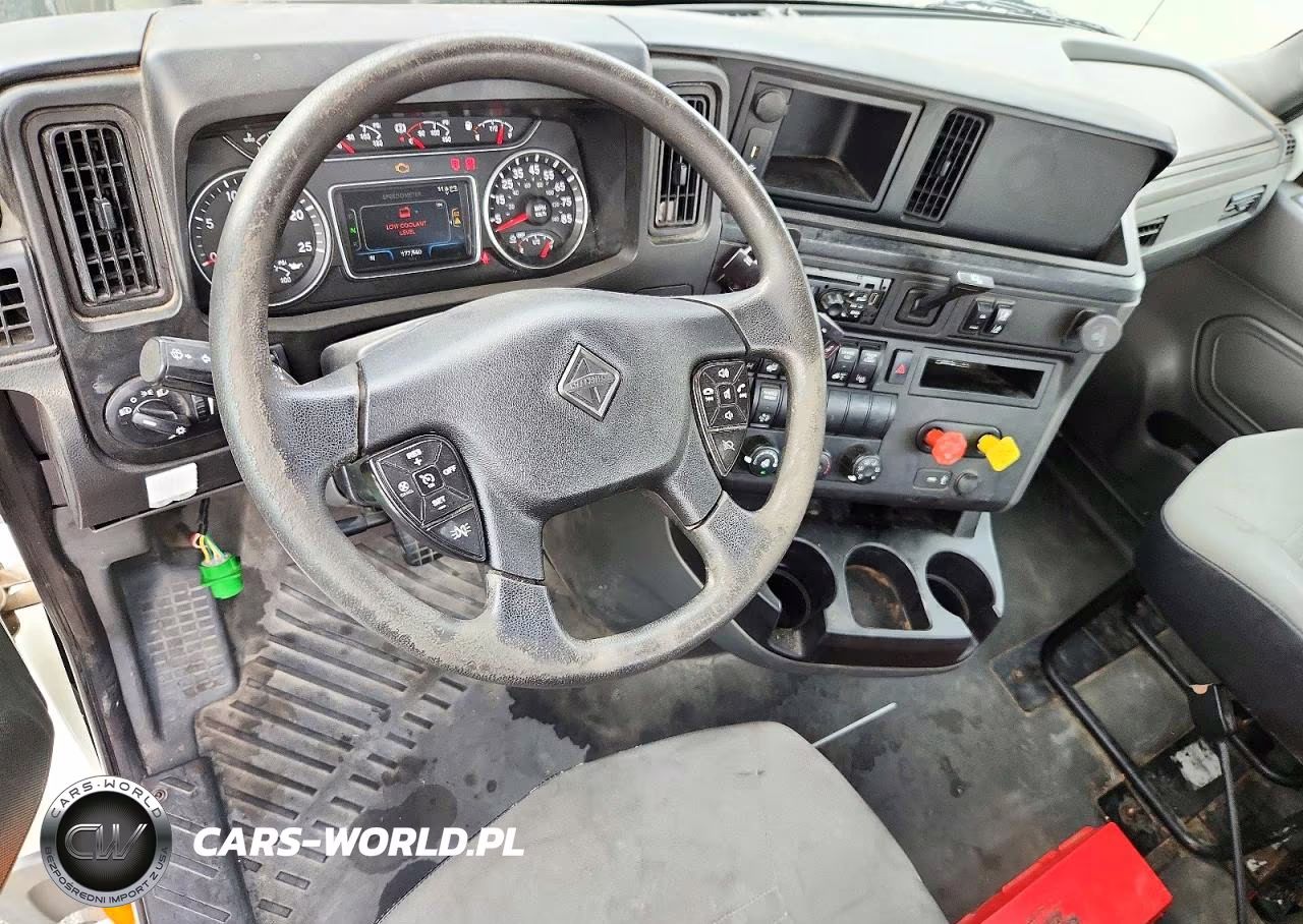 2019 International Lt625 Semi Truck VIN:3HCDZTZRXKL723129 - 8