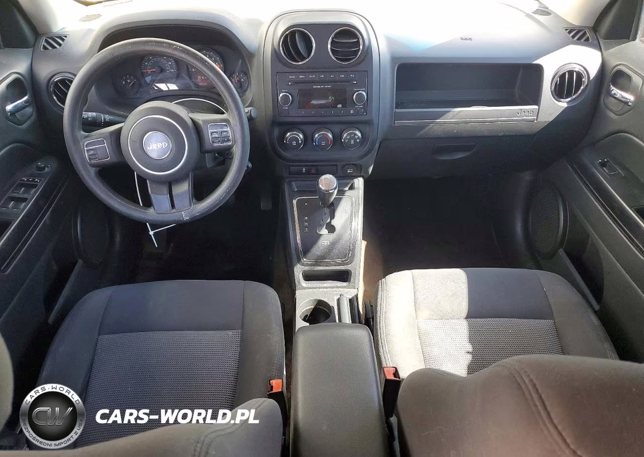 2015 Jeep Patriot Sport VIN:1C4NJPBA4FD304726 - 8