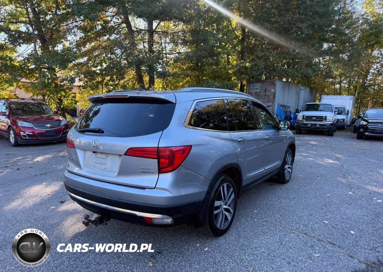 2016 Honda Pilot Elite VIN:5FNYF6H07GB018189 - 4