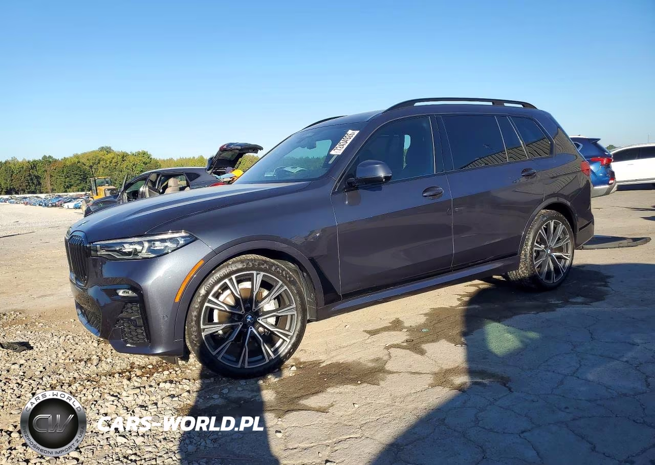 2022 BMW X7 xDrive40I – zdjęcie 1 z 13