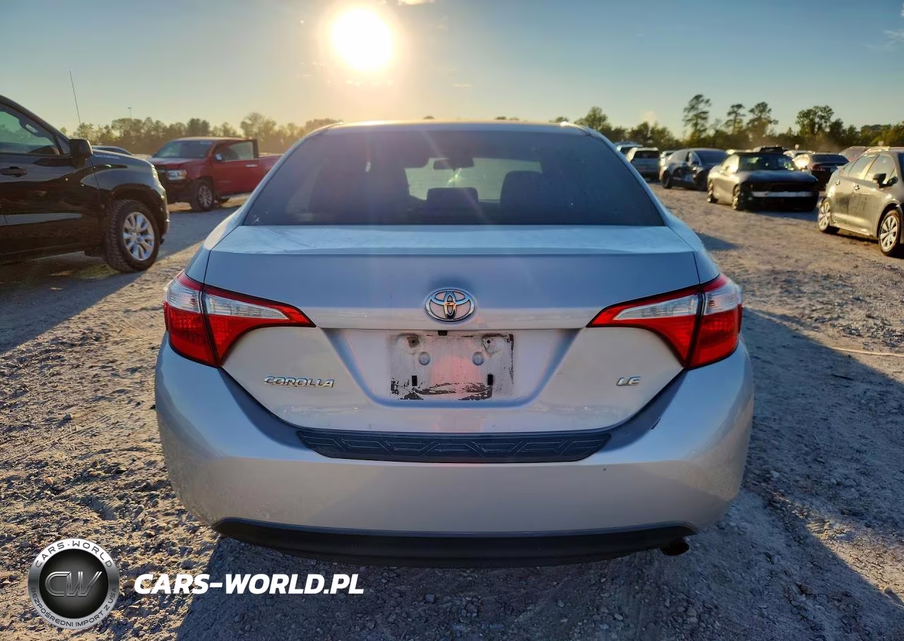 2015 Toyota Corolla Le VIN:2T1BURHE1FC423427 - 6