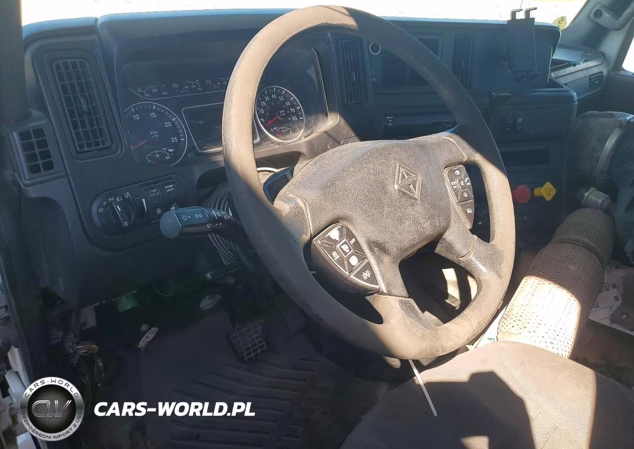 2019 International Lt625 Semi Truck VIN:3HCDZTZR5KL379595 - 8