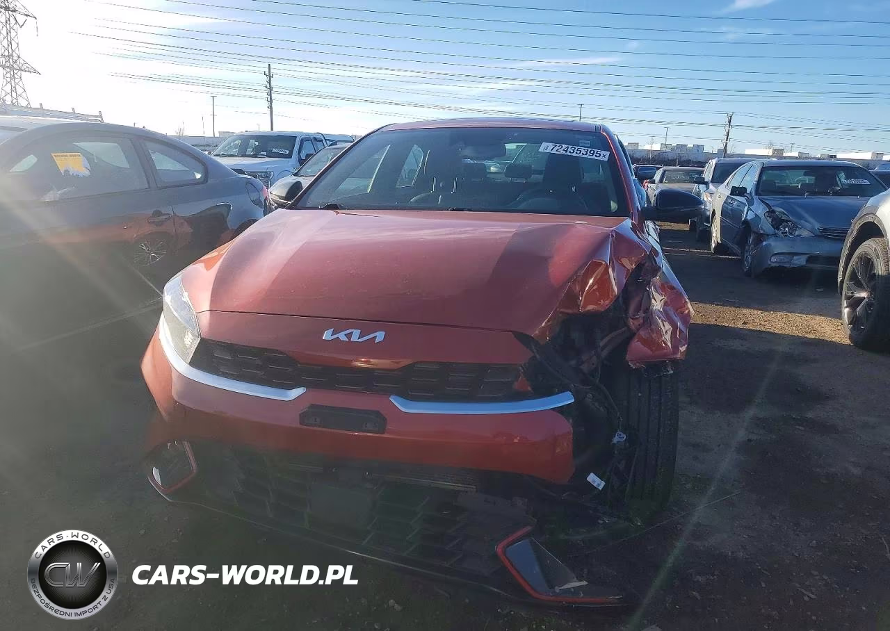 2023 Kia Forte Gt-Line VIN:3KPF54AD8PE622920 - 5