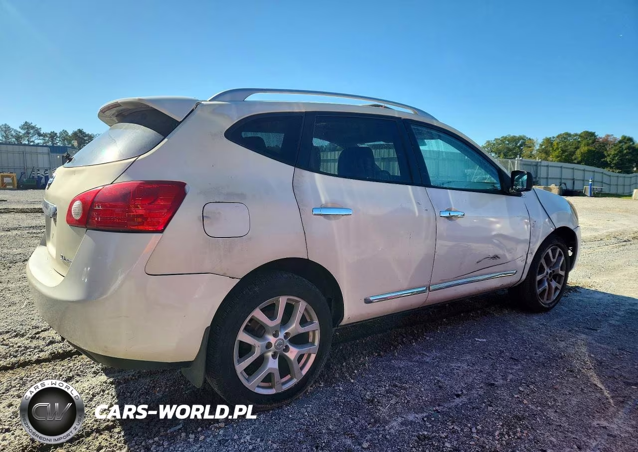 2012 Nissan Rogue S VIN:JN8AS5MV3CW361116 - 3