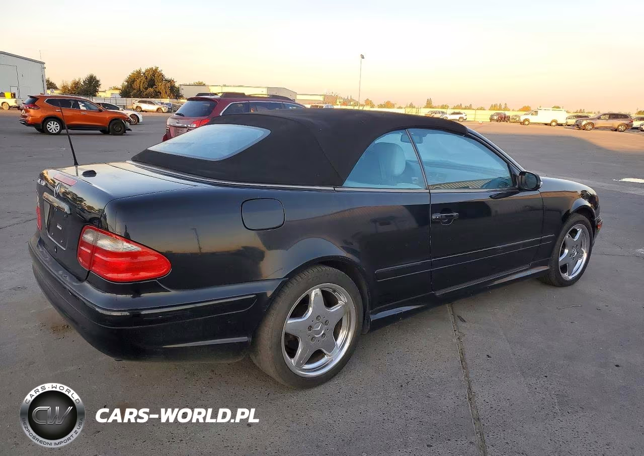 2002 Mercedes-Benz Clk 430 VIN:WDBLK70G92T106850 - 3