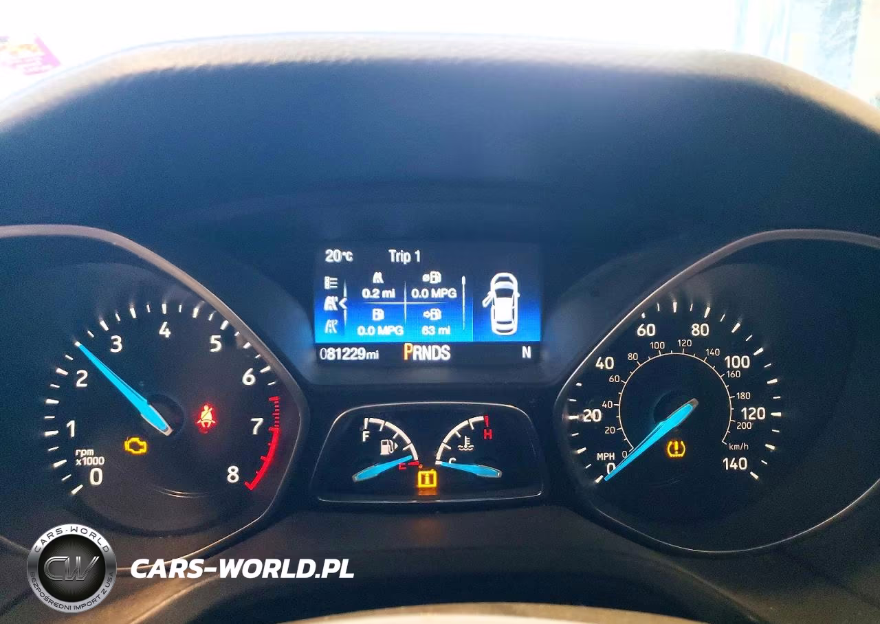 2017 Ford Focus Titanium VIN:1FADP3J22HL206919 - 9
