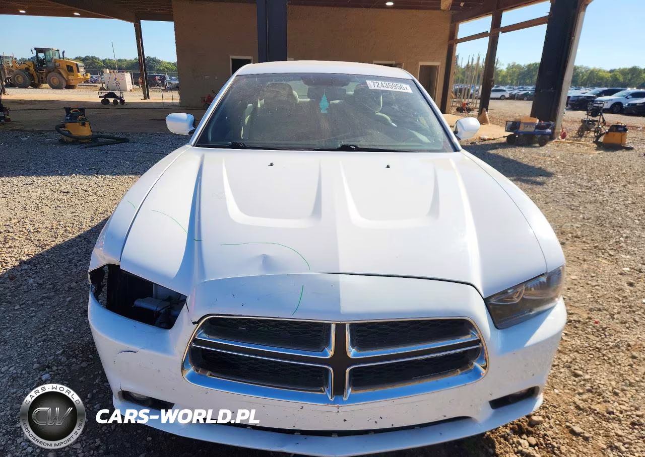 2011 Dodge Charger VIN:2B3CL3CG5BH554570 - 5