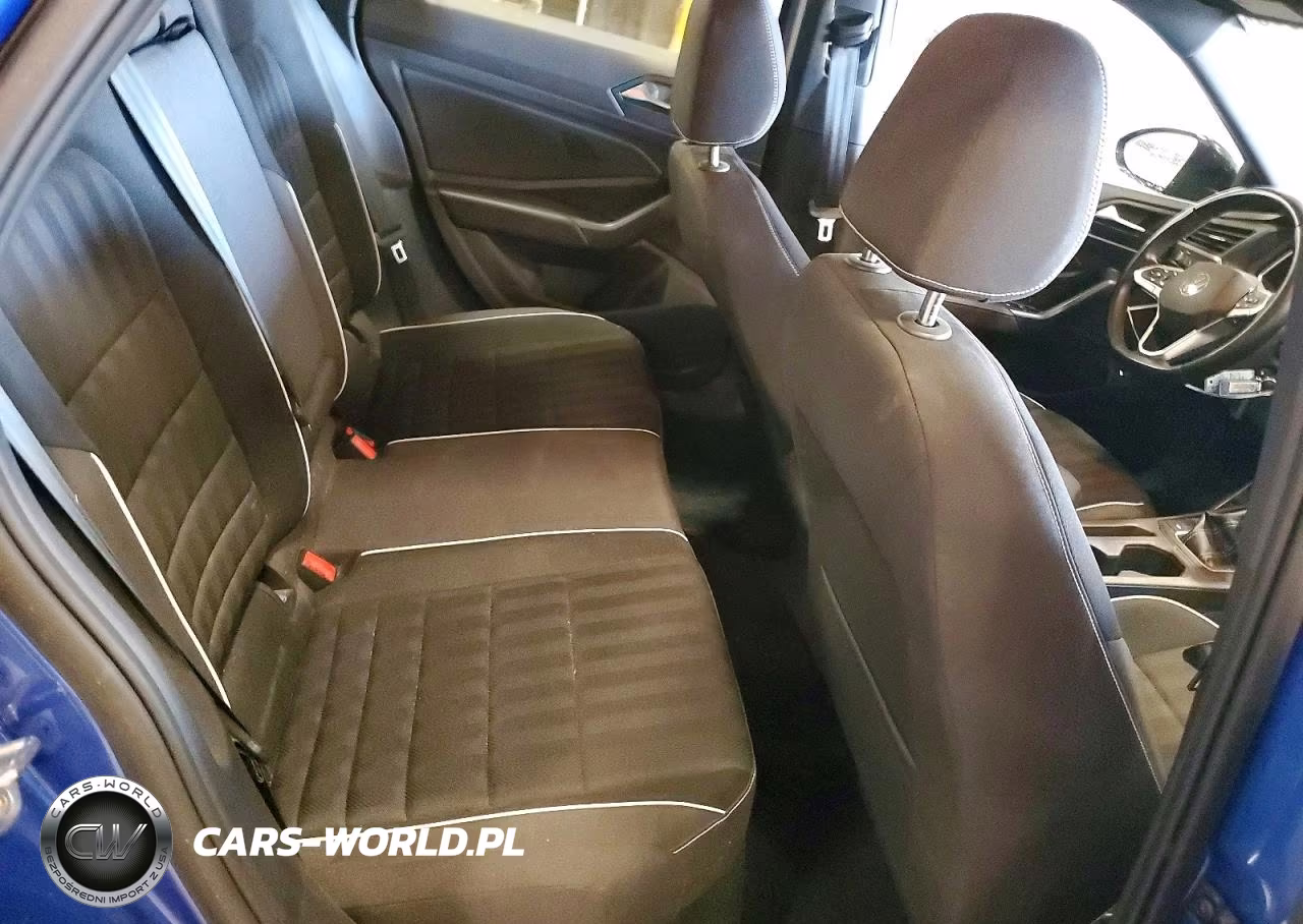 2023 Volkswagen Jetta Sport VIN:3VWAM7BU8PM026397 - 10