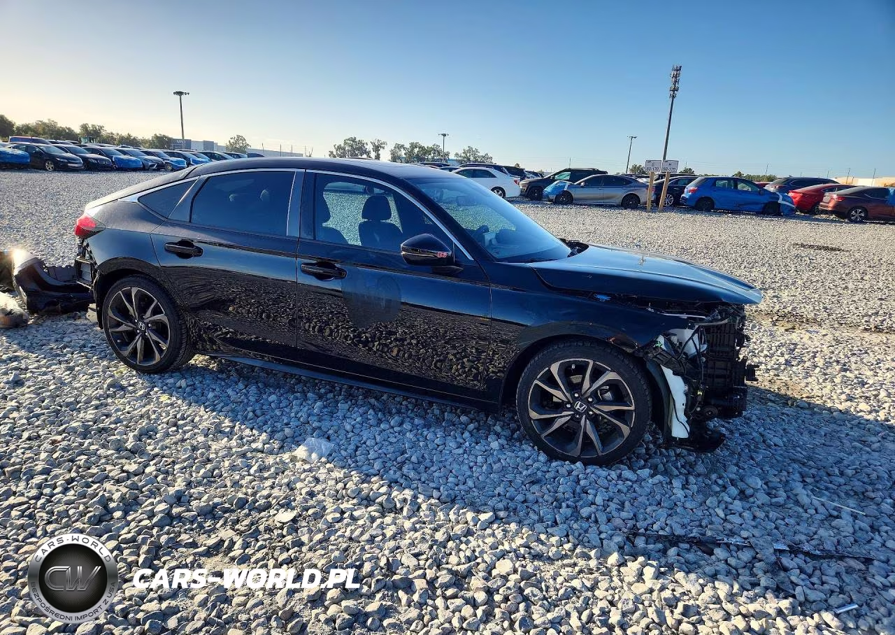 2023 Honda Civic Sport Touring VIN:19XFL1H80PE000096 - 4