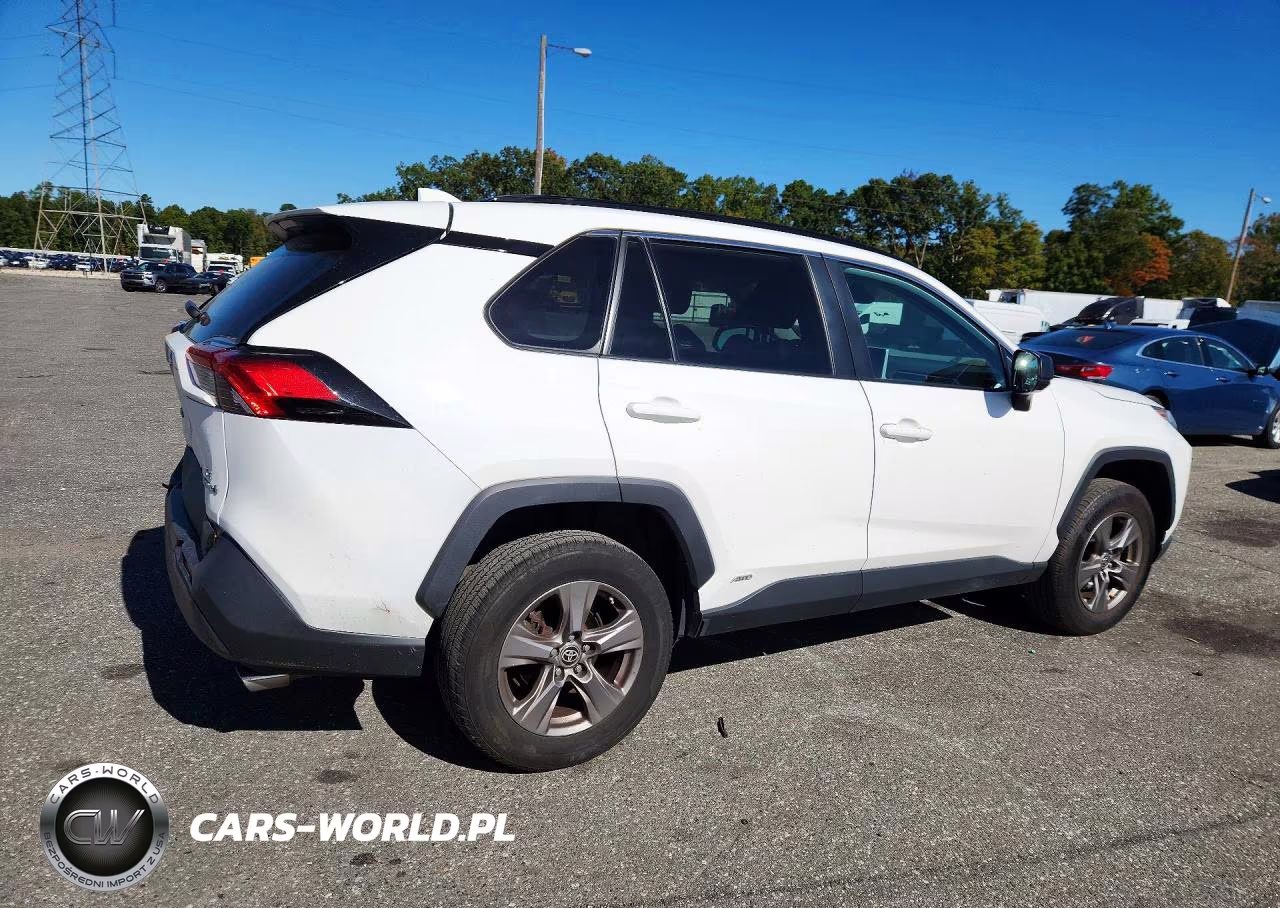 2024 Toyota Rav4 Le VIN:2T3LWRFV9RW212116 - 3