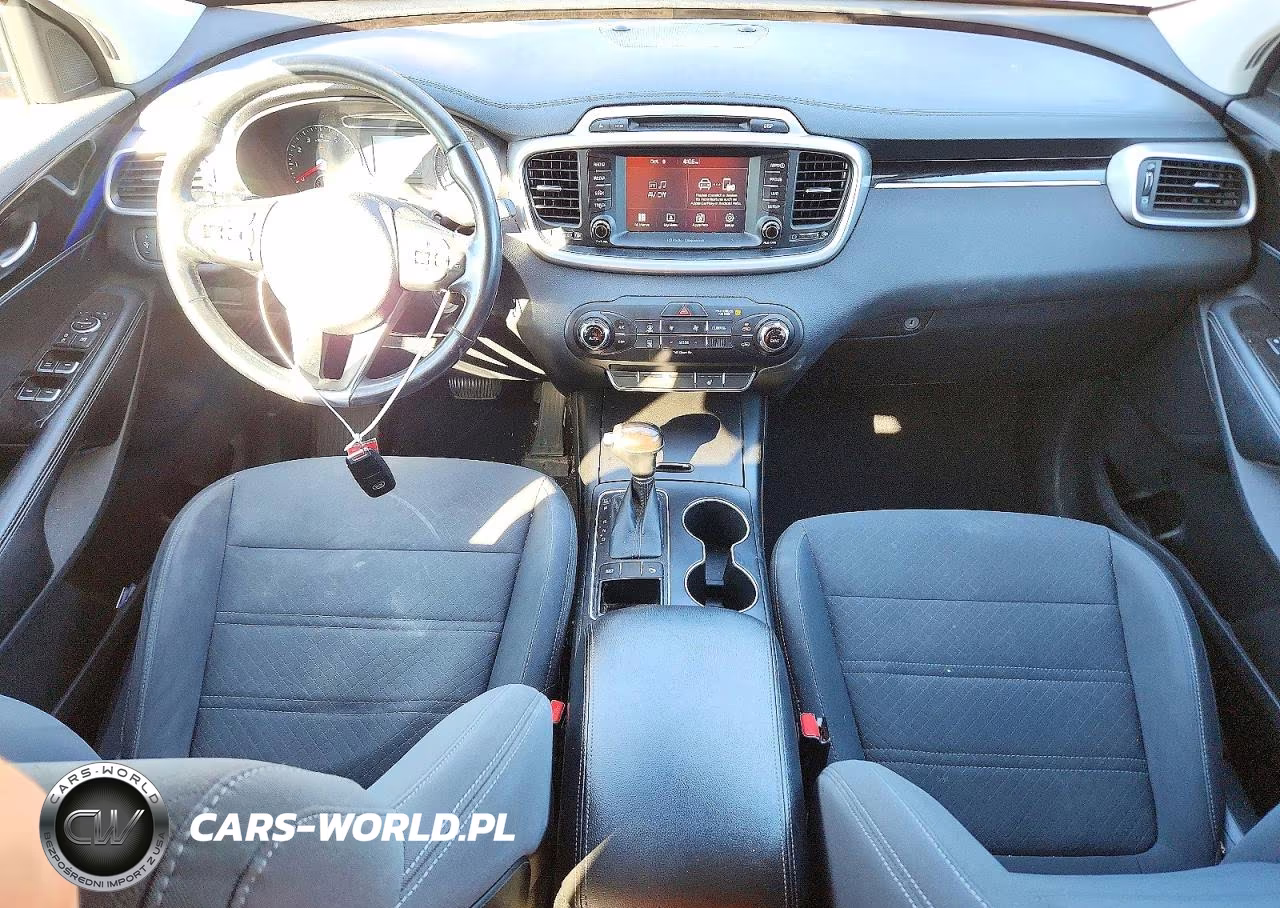 2017 Kia Sorento Lx VIN:5XYPG4A31HG255644 - 8