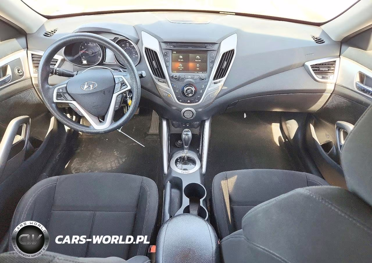 2016 Hyundai Veloster Base VIN:KMHTC6AD3GU269939 - 8