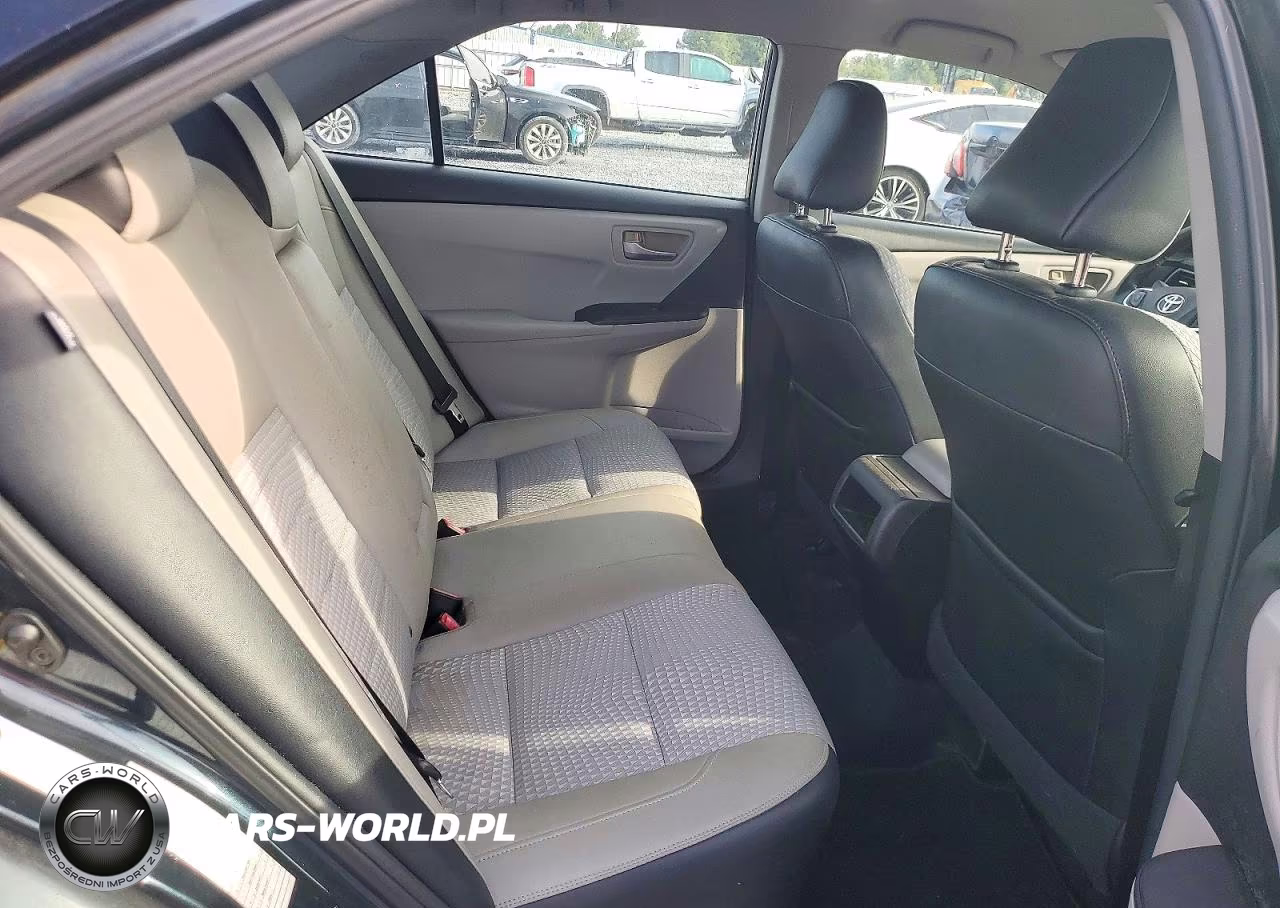 2015 Toyota Camry Se VIN:4T1BF1FK9FU025384 - 10
