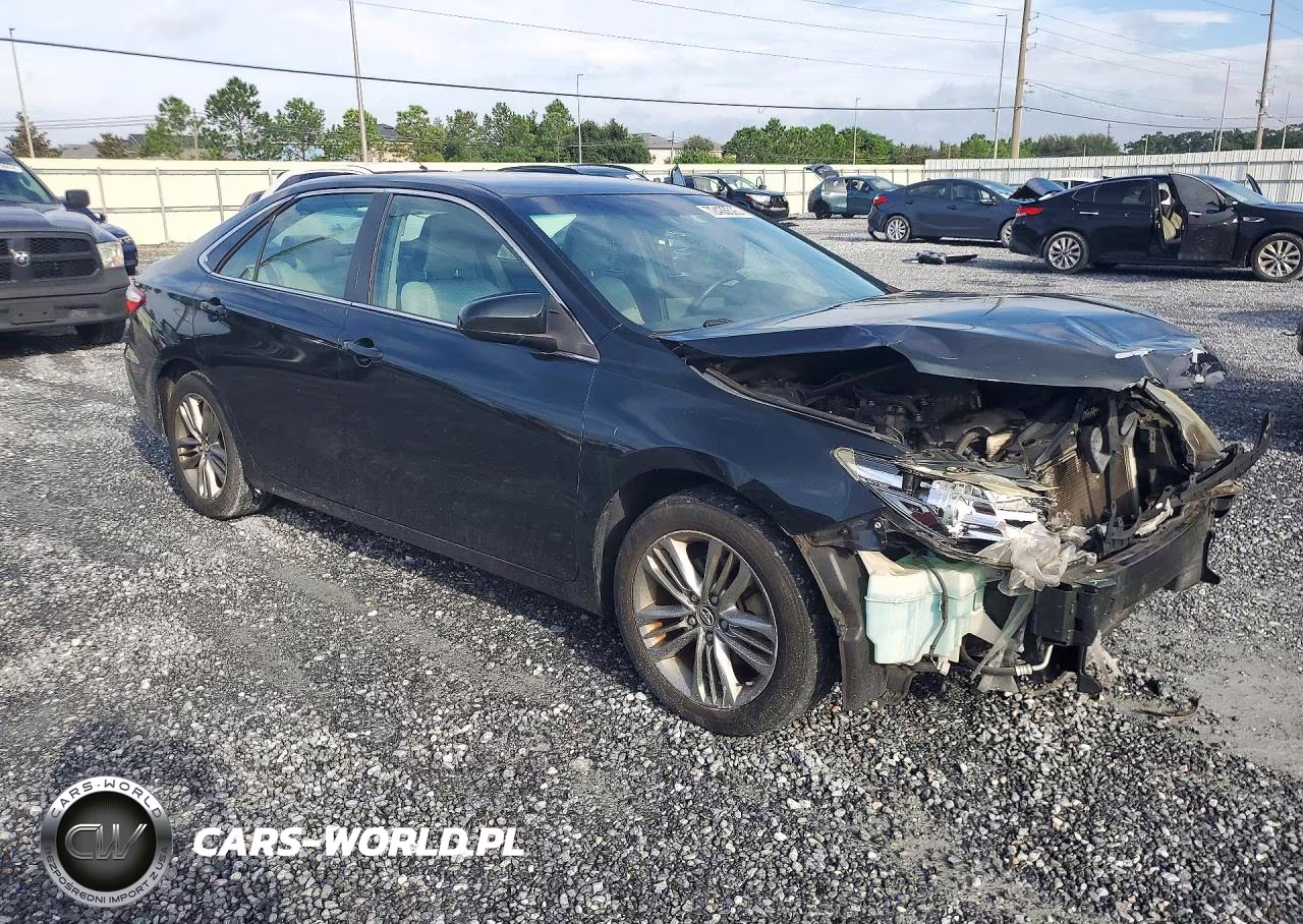 2015 Toyota Camry Se VIN:4T1BF1FK9FU025384 - 4