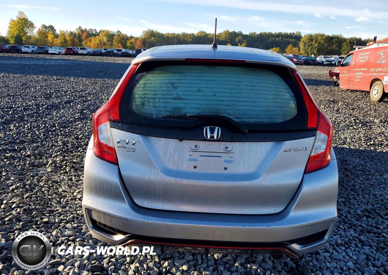 2020 Honda Fit Sport VIN:3HGGK5G63LM701067 - 6